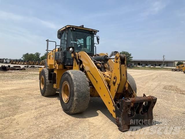 CAT 950M Pale gommate