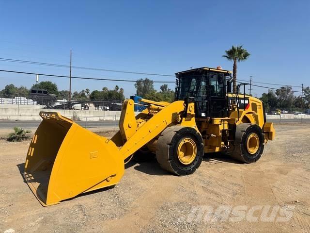 CAT 950M Pale gommate