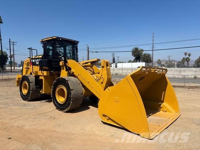 CAT 950M Pale gommate