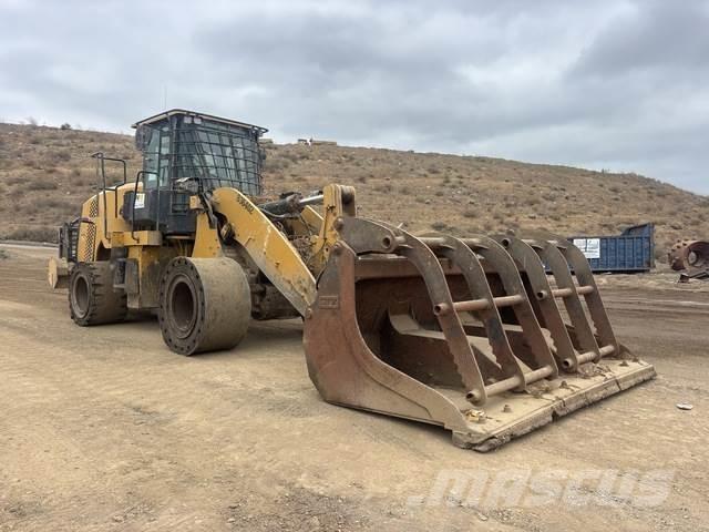 CAT 950M Pale gommate