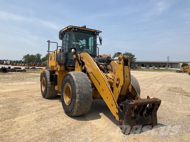 CAT 950M Pale gommate