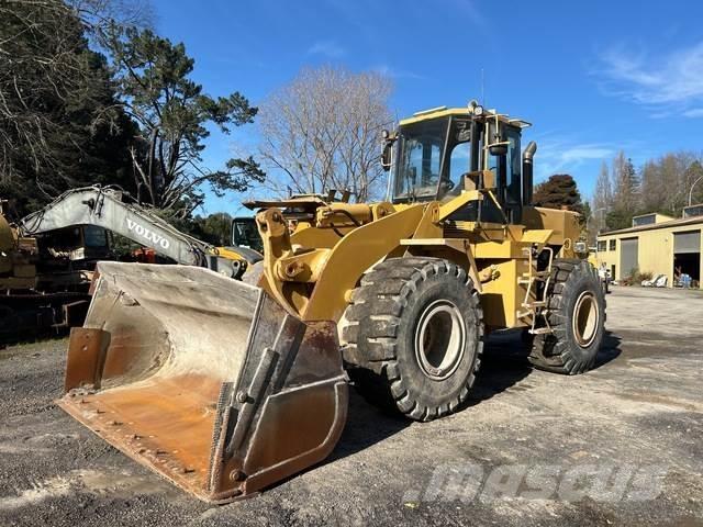 CAT 960 Pale gommate