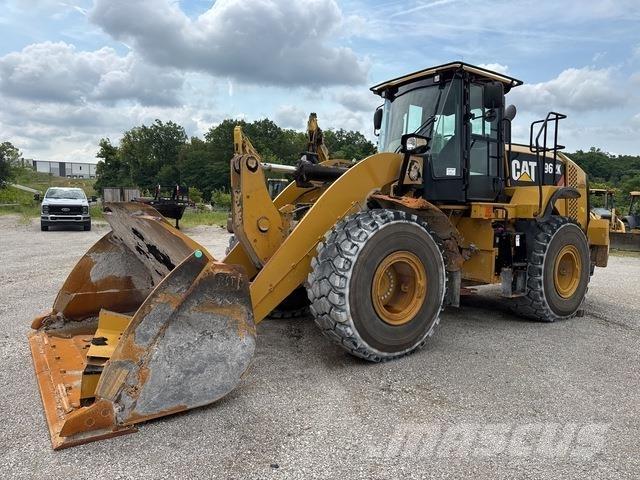 CAT 962K Pale gommate