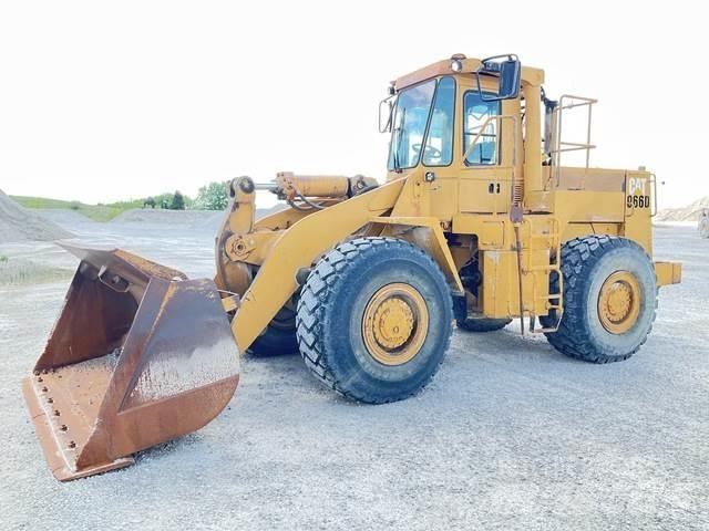 CAT 966D Pale gommate