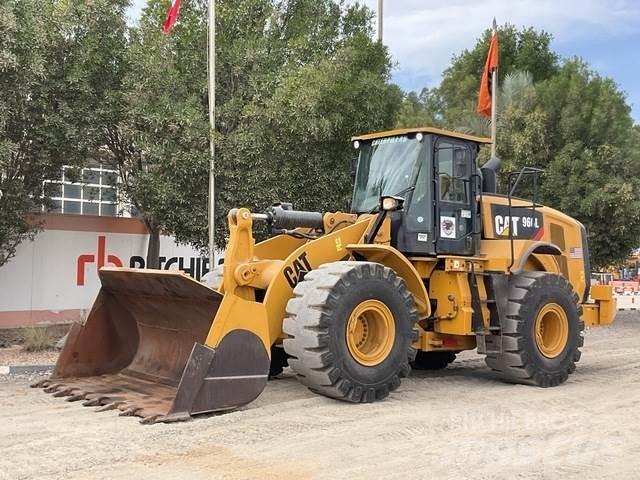 CAT 966L Pale gommate
