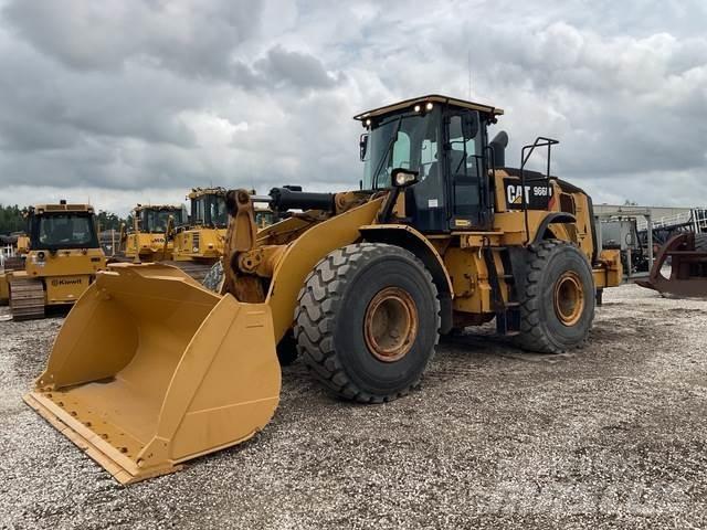 CAT 966M Pale gommate
