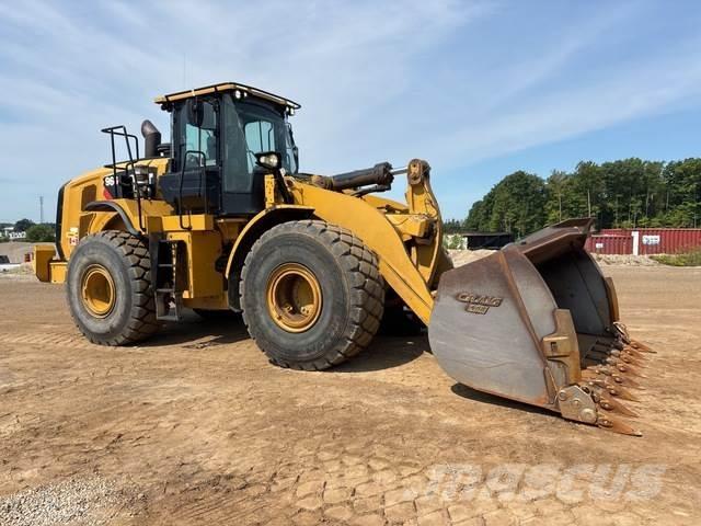 CAT 966M Pale gommate