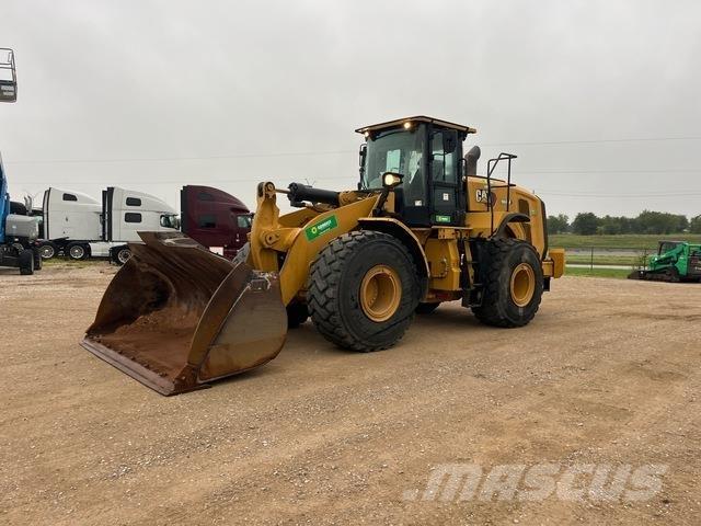 CAT 966M Pale gommate