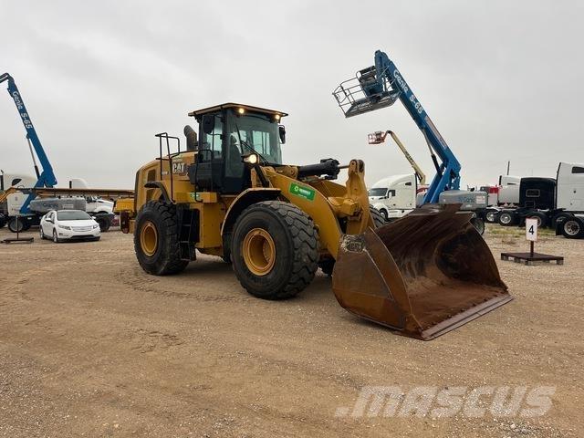 CAT 966M Pale gommate