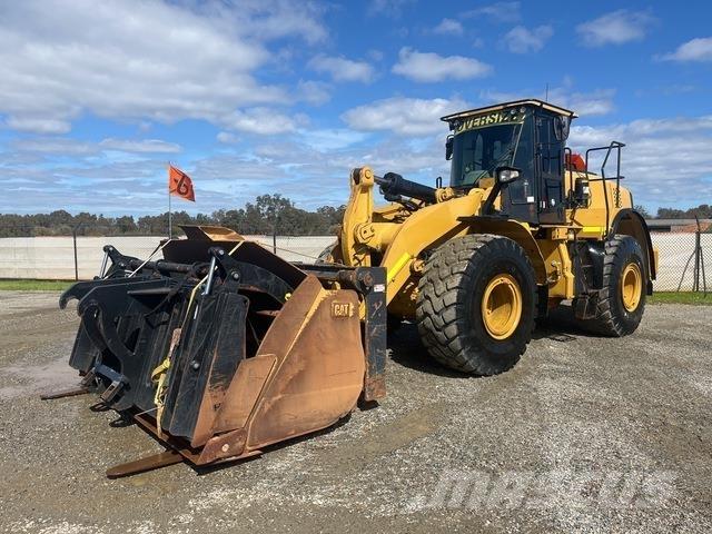 CAT 966M Pale gommate