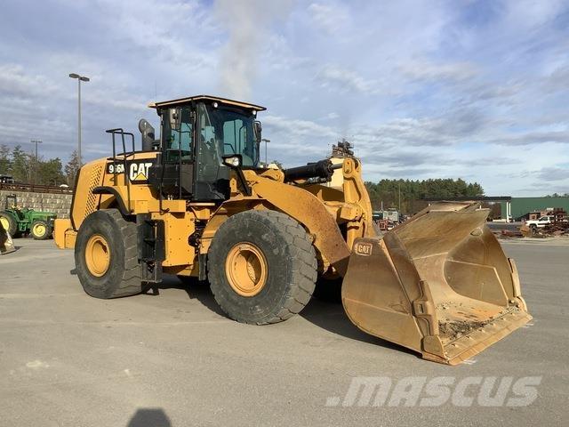 CAT 966M Pale gommate