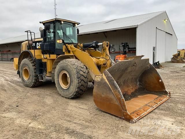 CAT 972K Pale gommate