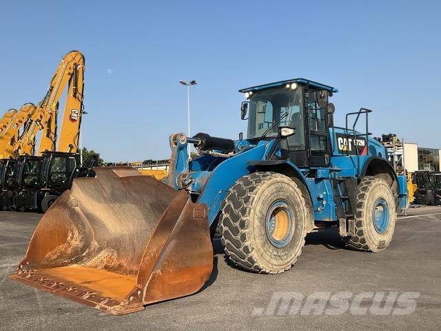 CAT 972M Pale gommate