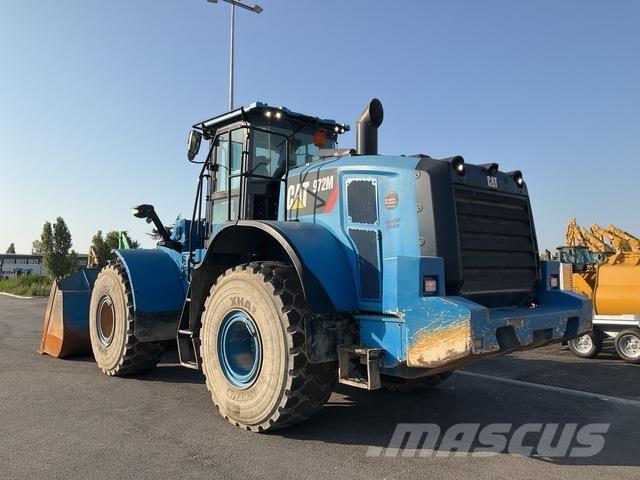 CAT 972M Pale gommate