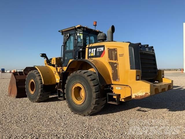 CAT 972M XE Pale gommate
