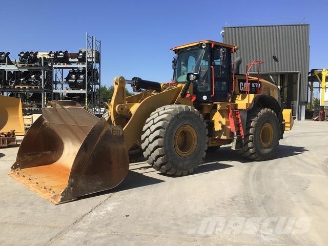 CAT 972M XE Pale gommate