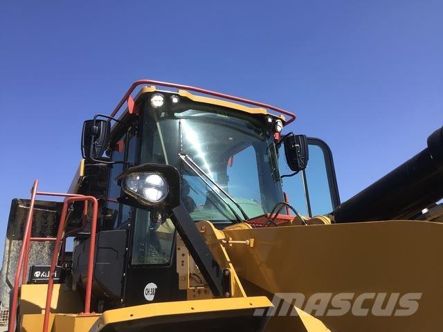 CAT 972M XE Pale gommate