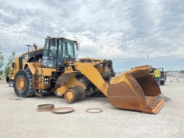 CAT 980G Pale gommate
