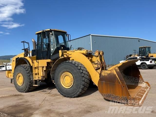 CAT 980H Pale gommate