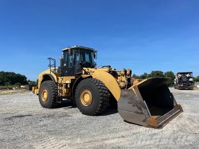 CAT 980H Pale gommate