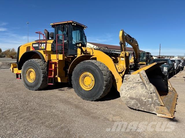 CAT 980M Pale gommate