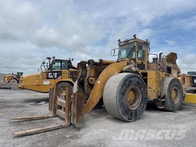 CAT 988B Pale gommate