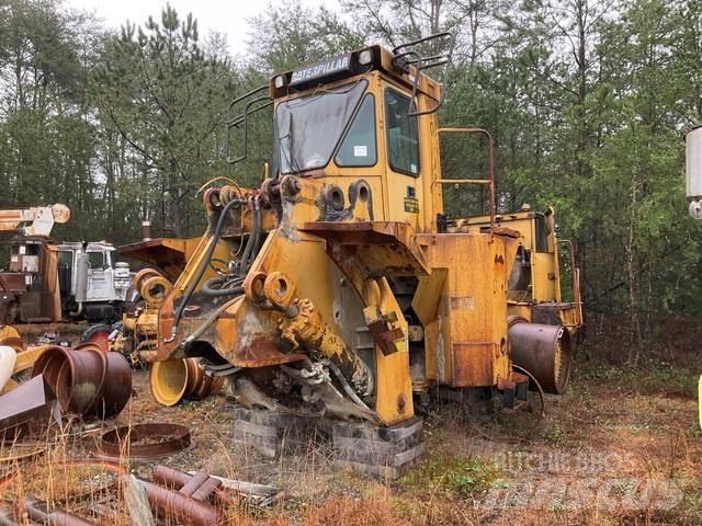 CAT 988F Pale gommate