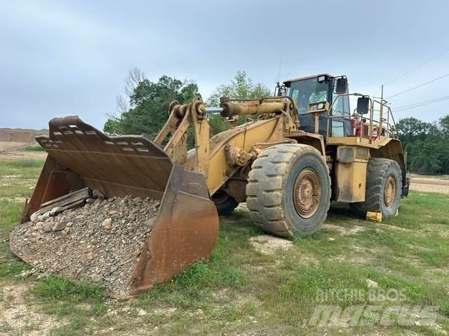 CAT 988G Pale gommate