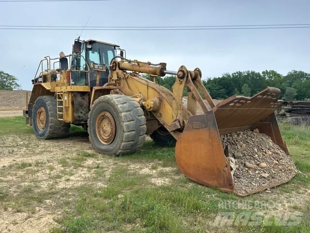 CAT 988G Pale gommate