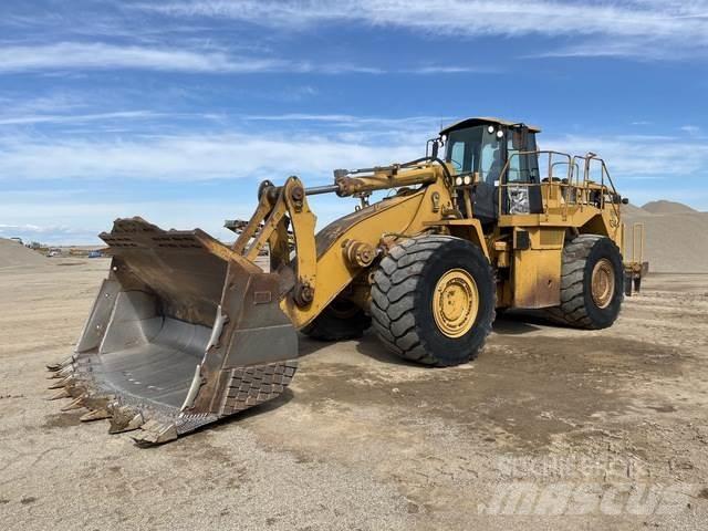 CAT 988G Pale gommate