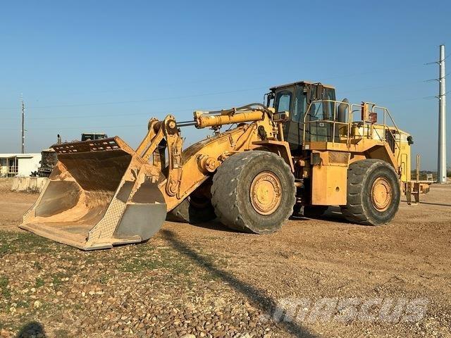 CAT 988G Pale gommate