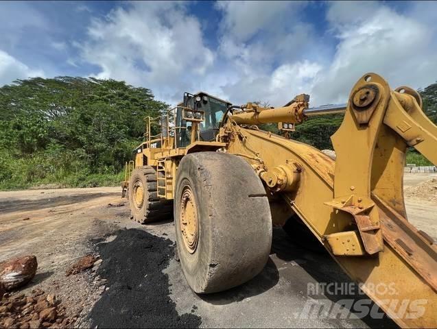 CAT 988H Pale gommate