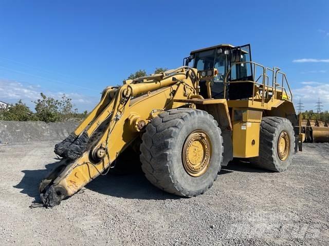 CAT 988H Pale gommate