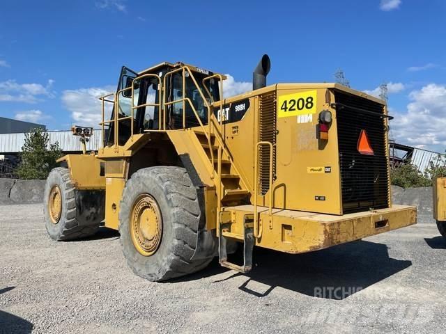 CAT 988H Pale gommate