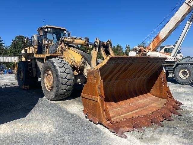 CAT 988H Pale gommate