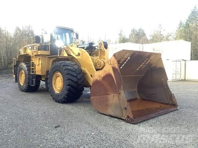 CAT 988K Pale gommate