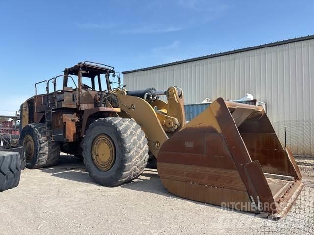 CAT 988K Pale gommate