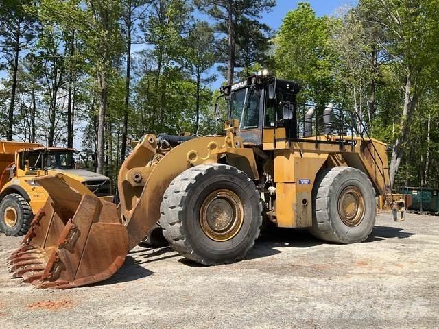 CAT 990H Pale gommate