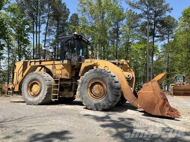 CAT 990H Pale gommate