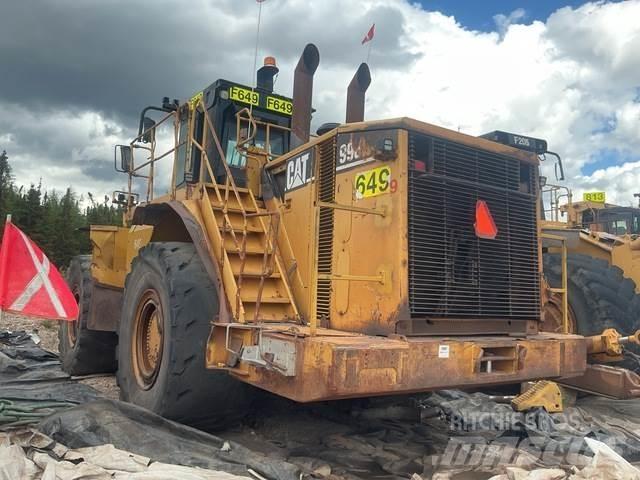 CAT 990H Pale gommate