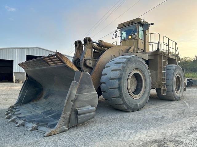 CAT 992C Pale gommate
