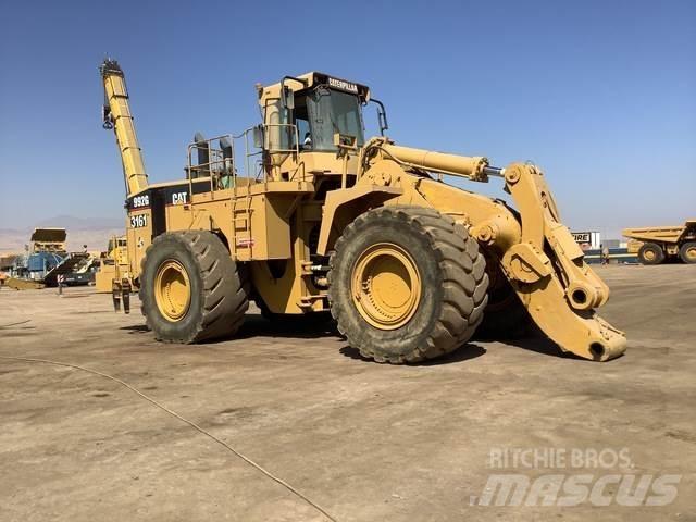CAT 992G Pale gommate