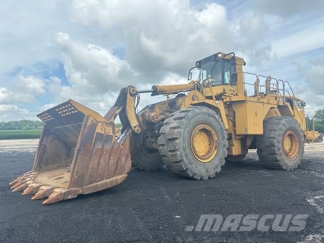 CAT 992G Pale gommate
