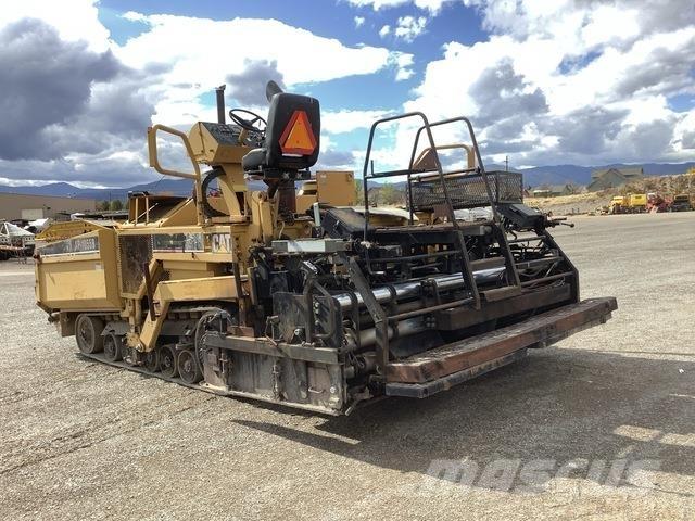 CAT AP-1055B Finitrici