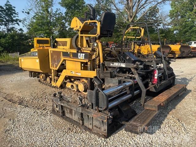 CAT AP-650B Finitrici