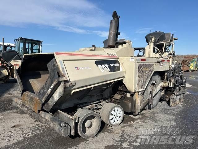 CAT AP1000D Finitrici