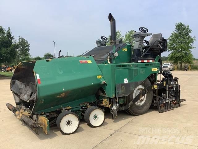 CAT AP1000F Finitrici