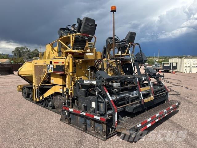 CAT AP1055D Finitrici