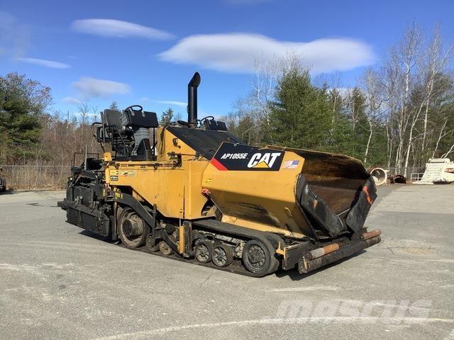 CAT AP1055E Finitrici