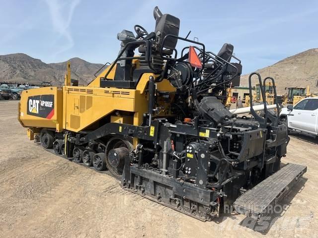 CAT AP1055F Finitrici